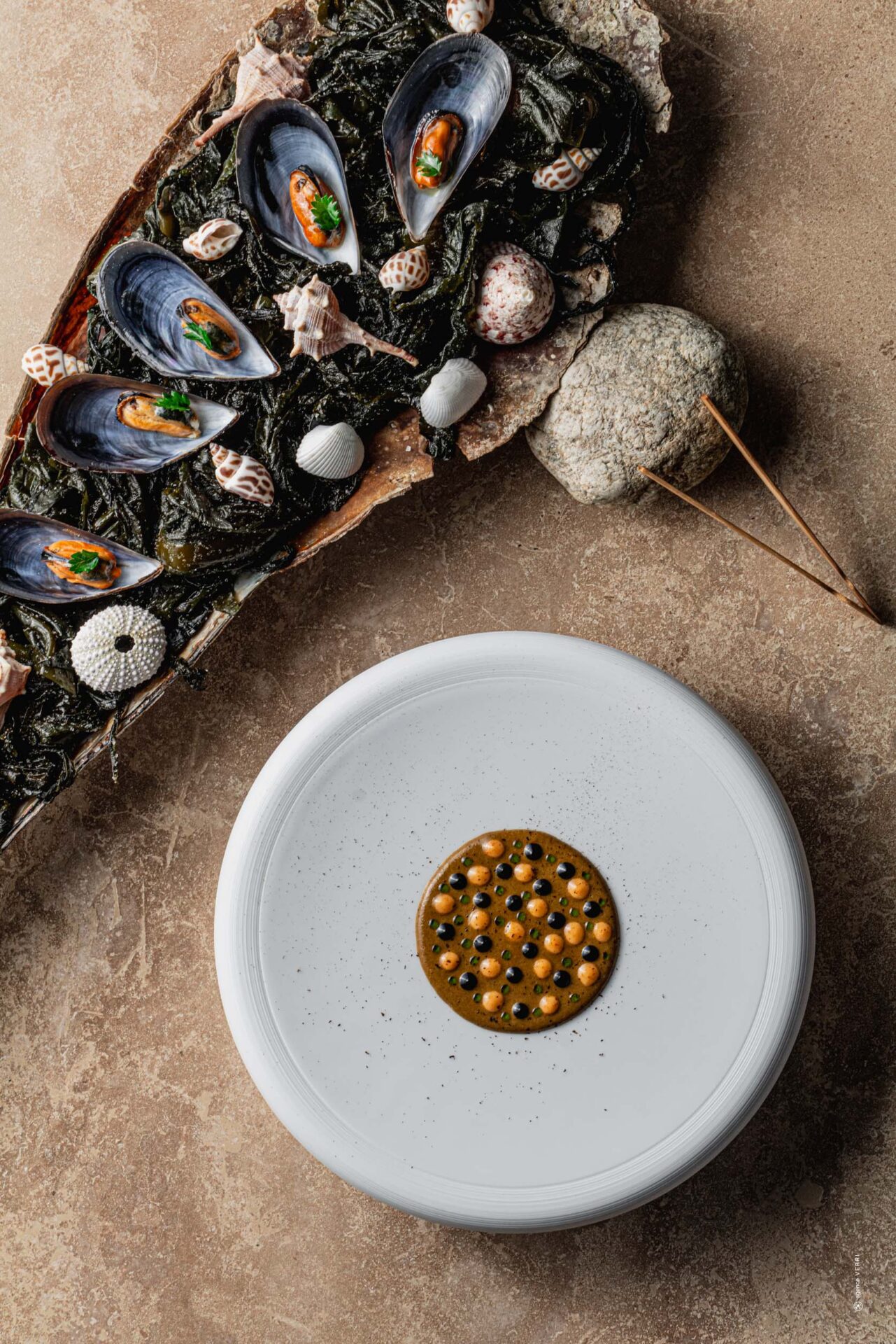 FRANCK-PUTELAT-MOF-RESTAURANT-HOTEL-PLATS-2025-06-MOUCLADE-CARCASSONNE-VERRI-3